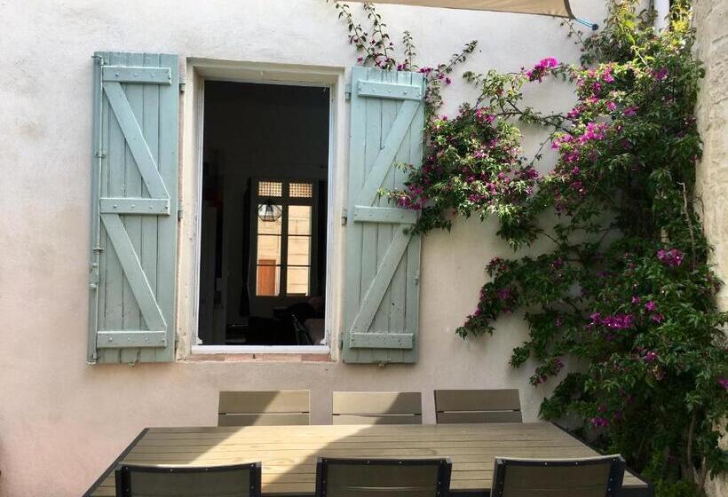Номер Стандарт, La Casa Deva   Maison D Artistes