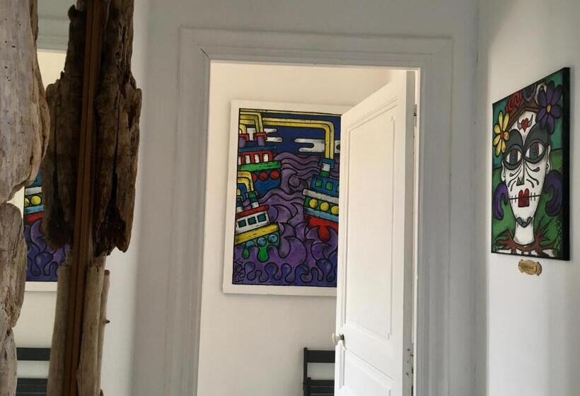 Номер Стандарт, La Casa Deva   Maison D Artistes