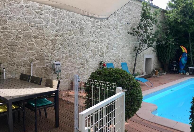 Апартаменты 1 Спальня с Террасой, La Casa Deva   Maison D Artistes