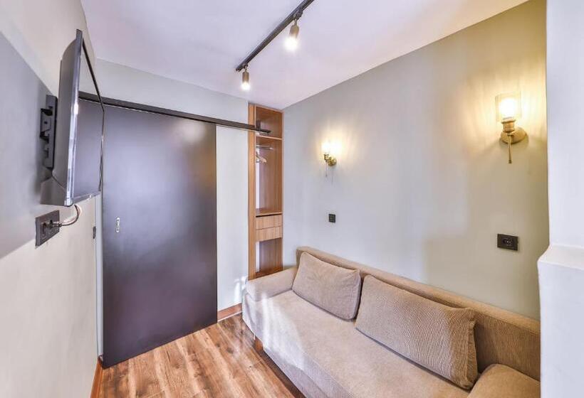 带1个卧室的公寓, Ongalata