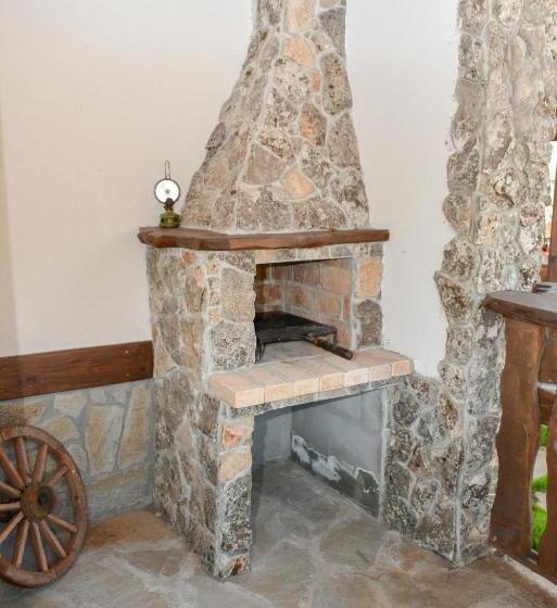 Дом 2 Спальни, Complex Starite Kashti