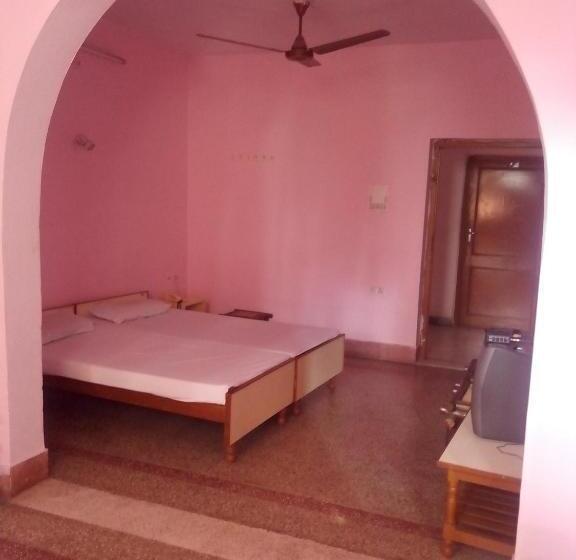 スーペリアールーム, Jwala Niketan Eco Homestay