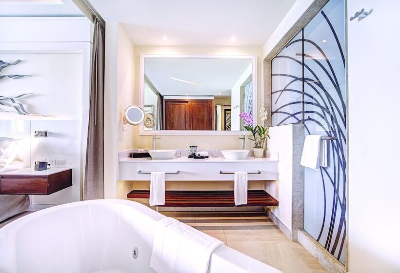 سوییت جونیور لوکس, Hideaway At Royalton Negril, An Autograph Collection Allinclusive Resort  Adults Only