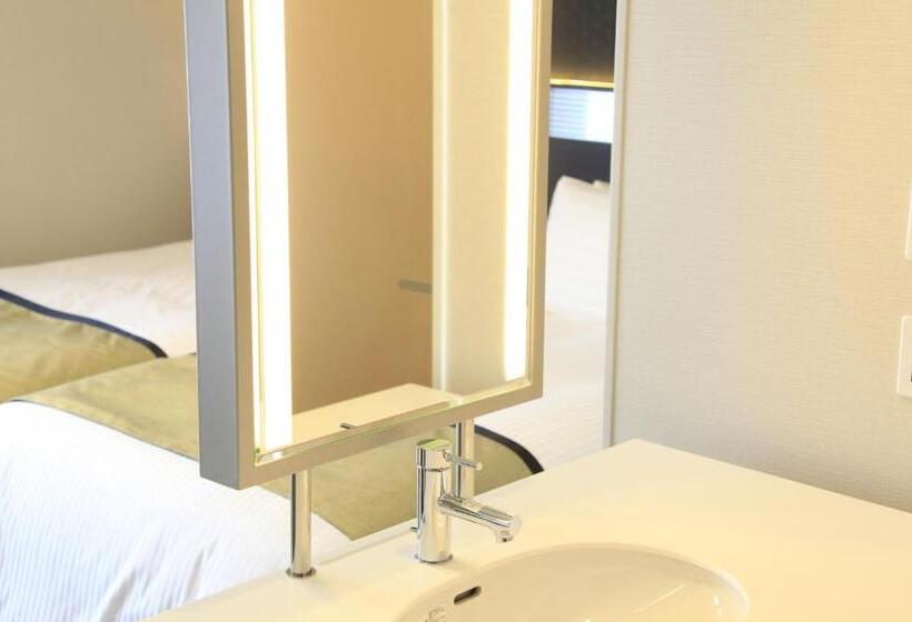 Трехместный Номер Superior, Richmond Hotel Premier Asakusa International