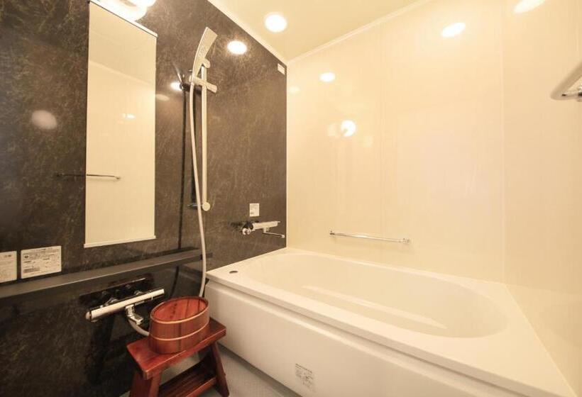 Трехместный Номер Премиум, Richmond Hotel Premier Asakusa International