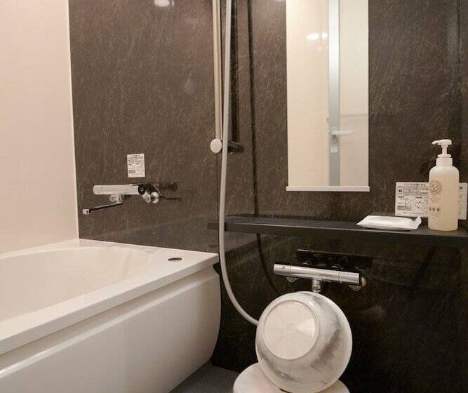 Трехместный Номер Superior, Richmond Hotel Premier Asakusa International