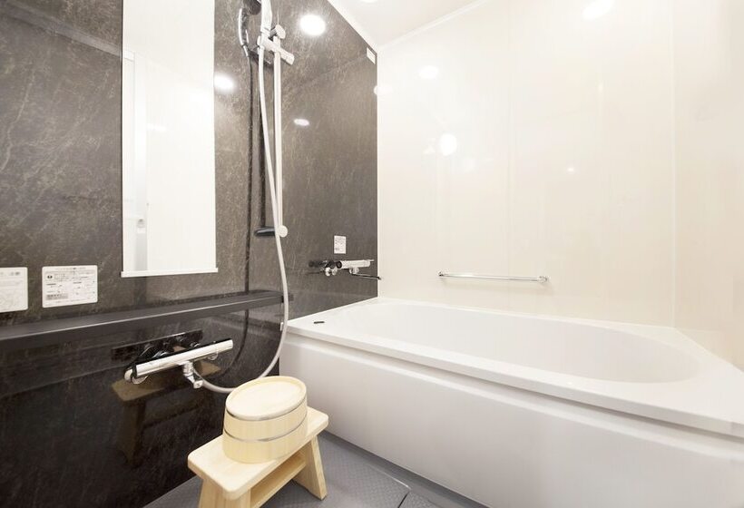 Номер Стандарт Трехместный, Richmond Hotel Premier Asakusa International