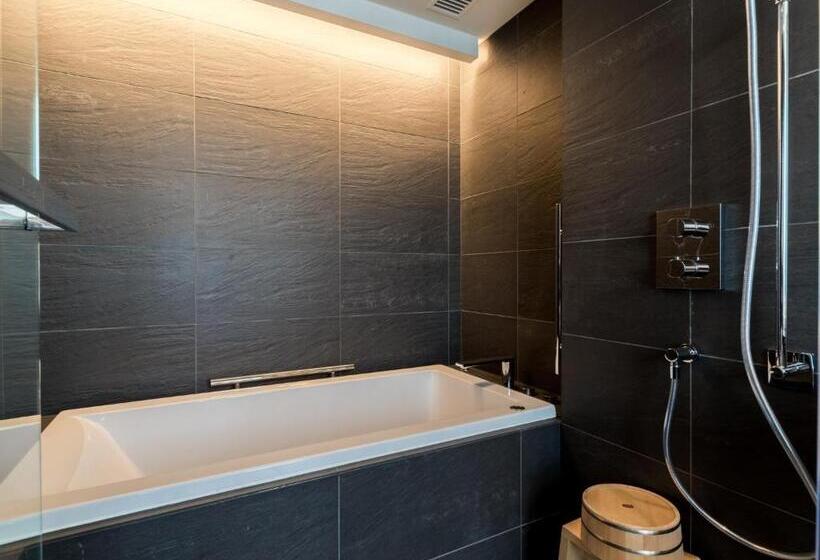 Люкс Вид на Реку, Solaria Nishitetsu Hotel Kyoto Premier