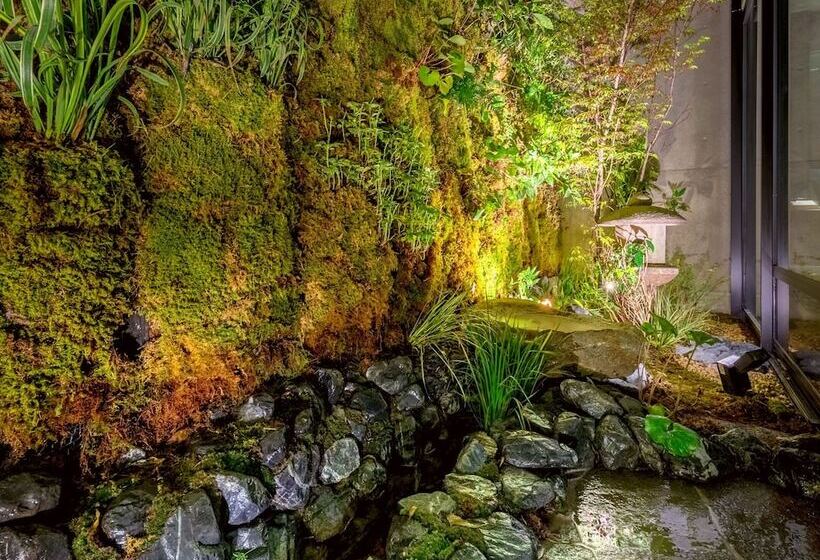 סוויטה נוף לגינה, Solaria Nishitetsu Hotel Kyoto Premier