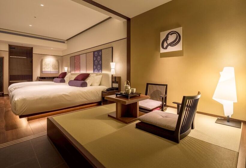 סוויטה נוף לגינה, Solaria Nishitetsu Hotel Kyoto Premier