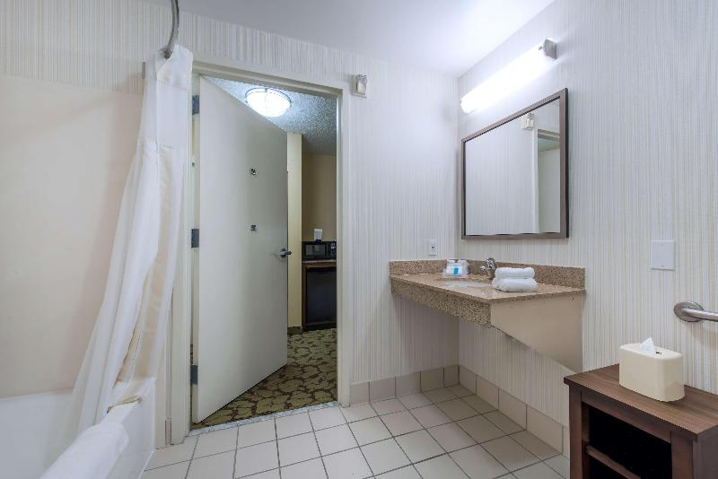 Номер Стандарт Трехместный, Solaria Nishitetsu Hotel Kyoto Premier