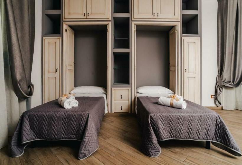 Номер Deluxe, Holiday Gli Archi