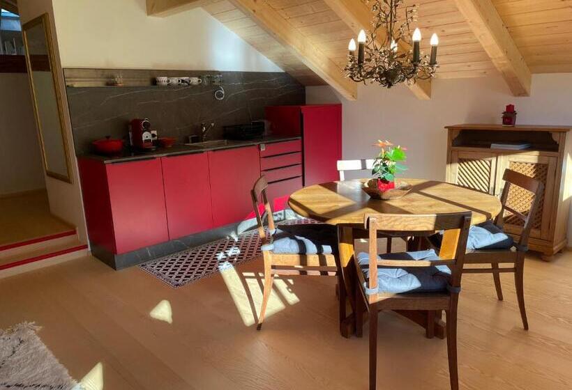استودیوی استاندارد, Landlust Ischl