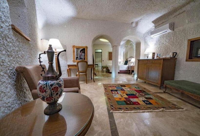 Полулюкс, Artemis Cave Suites & Spa  Adults Only