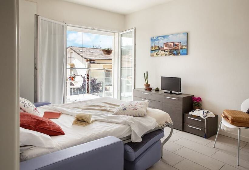 エコノミーワンルーム, Residence Sunrise Cesenatico