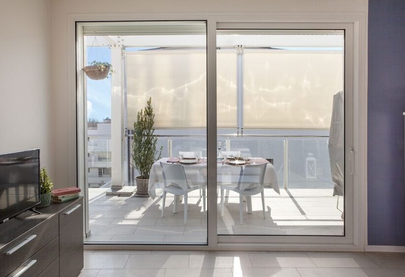 １ベッドルームペントハウスアパート, Residence Sunrise Cesenatico