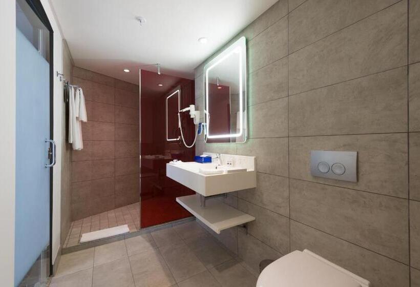 اتاق سوپریور, Park Inn By Radisson Libreville