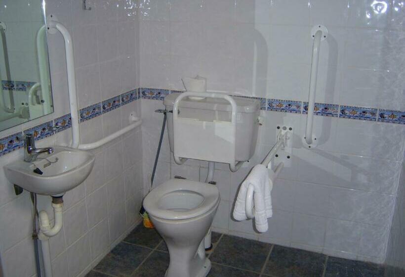 디럭스 룸, Valley Lodge Room Only Guest House