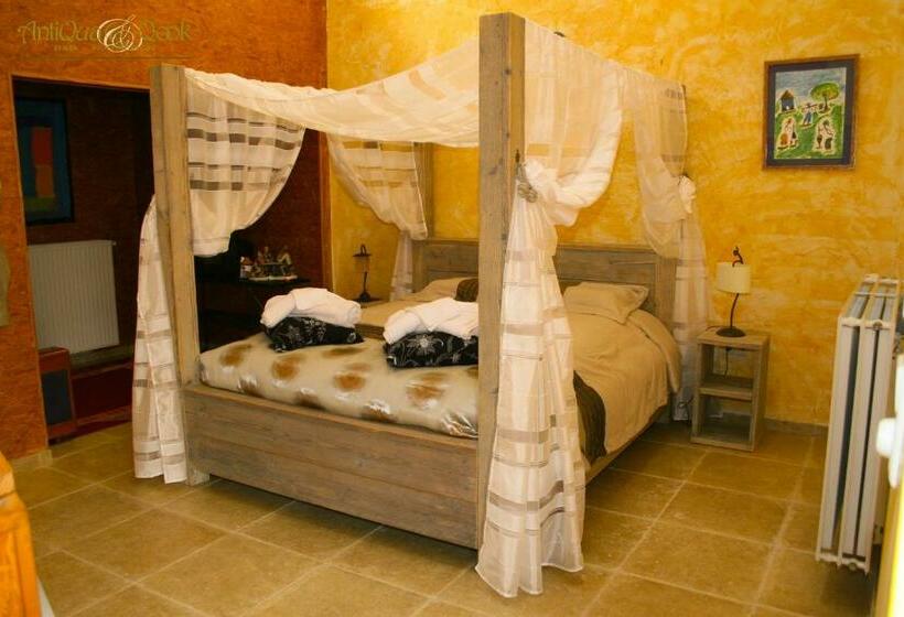 Cameră Familiară, B&b Antiqua & Qook