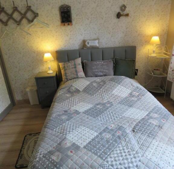 اتاق استاندارد, B&b Ferme Du Petit Breuil