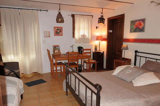 اتاق استاندارد سه نفره, B&b Ferme Du Petit Breuil