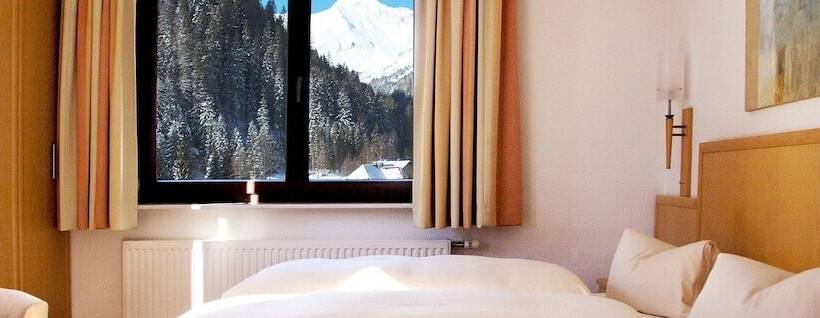 Четырехместный Номер Стандарт, Kärntnerhof
