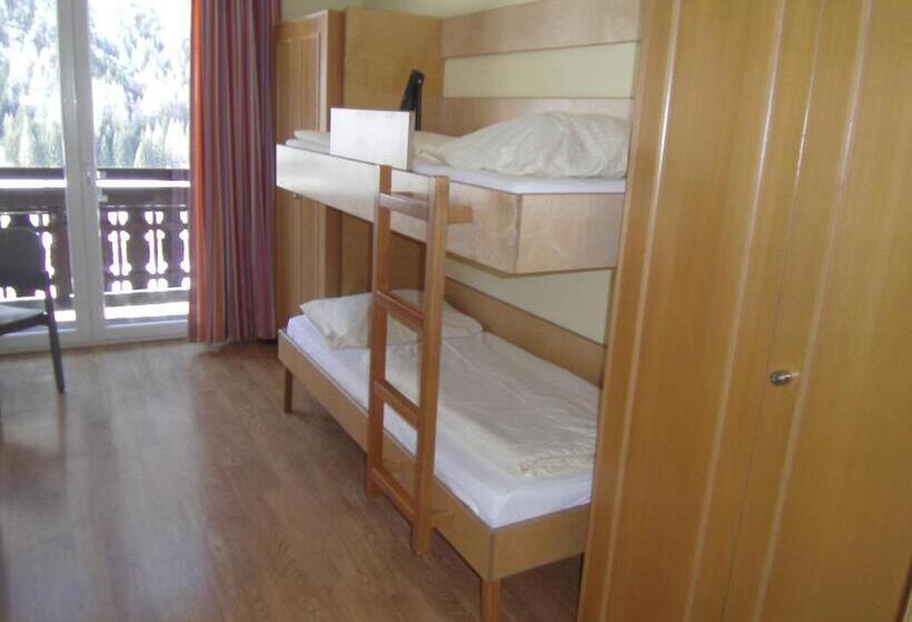 חדר משפחתי, Jugend  Und Familiengästehaus Heiligenblut