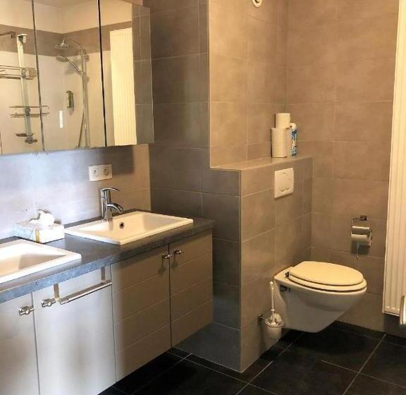 스탠다드 스튜디오, B&b Villa Verde