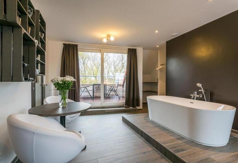 Comfort room with balcony, B&b Villa Verde