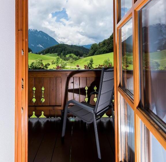 침실 1개 아파트, Hinterkellaubauer