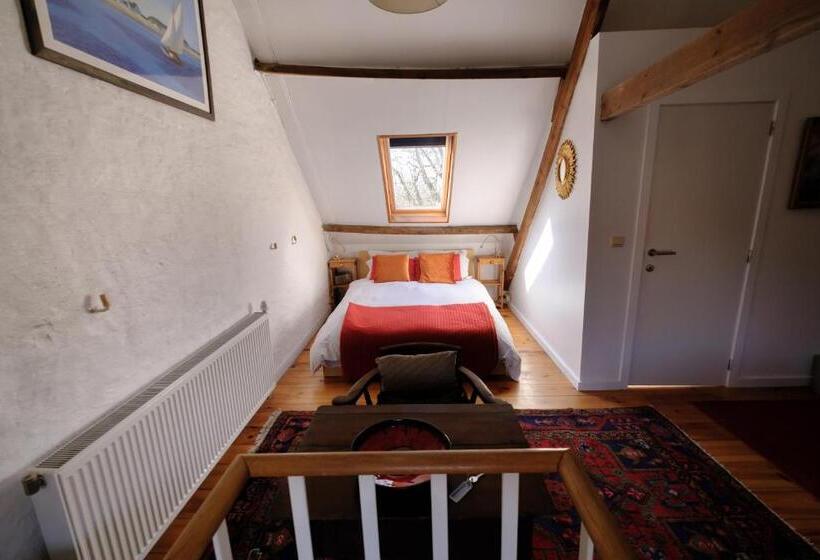 Четырехместный Номер Стандарт, Collier S B&b