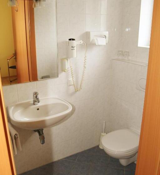 Номер Стандарт Трехместный, Highway   Bed & Breakfast