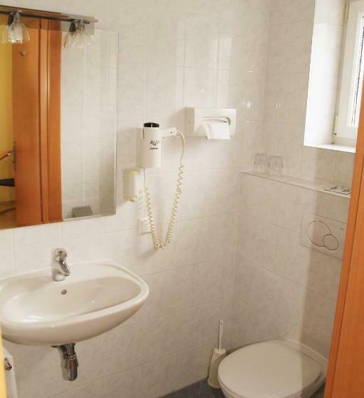 Номер Стандарт, Highway   Bed & Breakfast