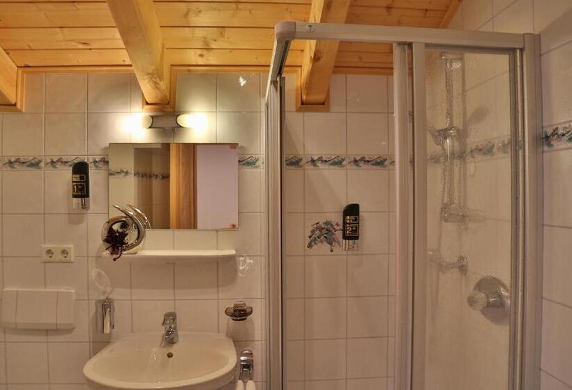 バルコニー付き１ベッドルームアパートメント, Alp Larain B&b