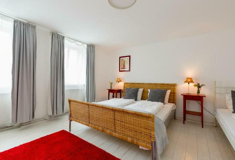 标准间, Manor House Inn Csopak