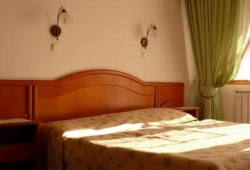 Номер Стандарт, ágnes