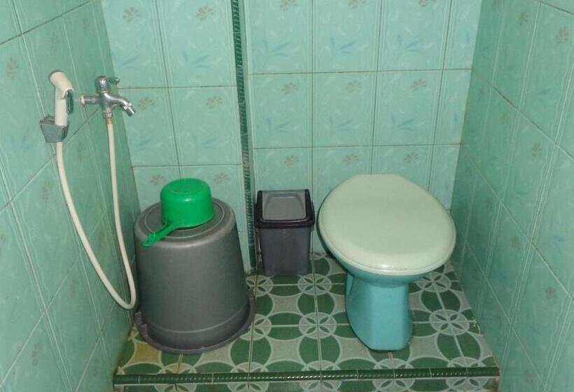 اتاق استاندارد, Musafir Inn