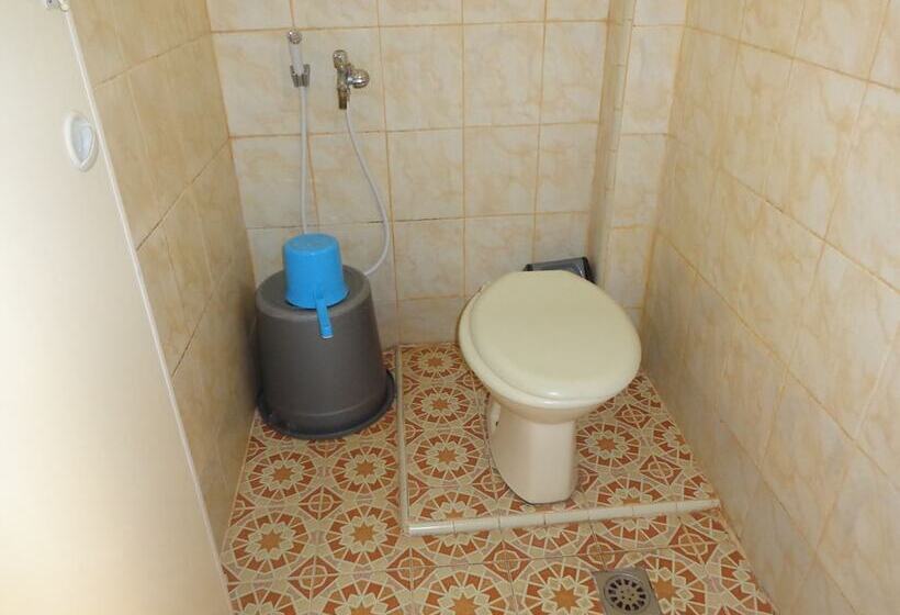 اتاق استاندارد, Musafir Inn