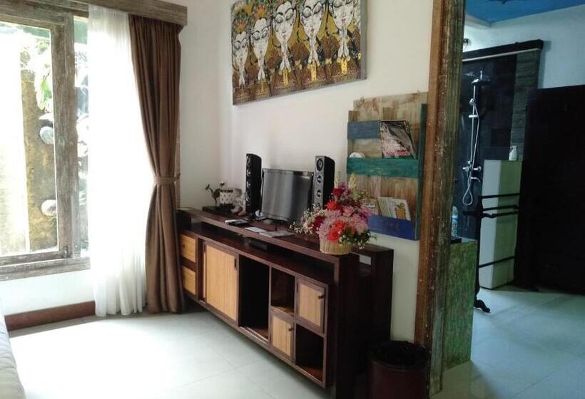 Standard Haveudsigt, Kts Balinese Villas