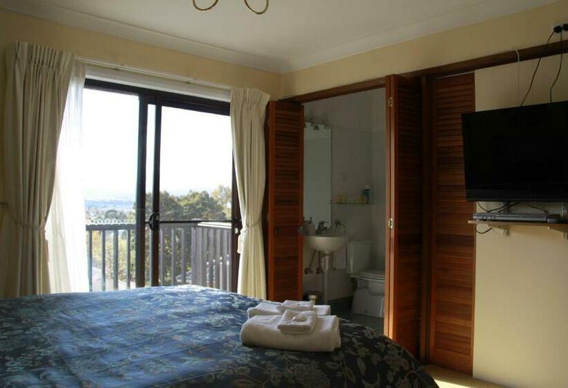 Номер Стандарт с Балконом, Bathurst Heights Bed & Breakfast