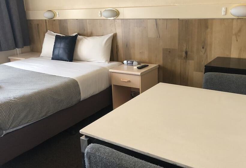 Номер Deluxe, Wattle Tree Motel
