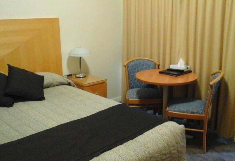 Номер Deluxe, Willows Motel