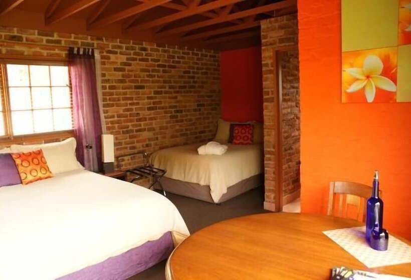 Номер Стандарт, Yallambee B&b