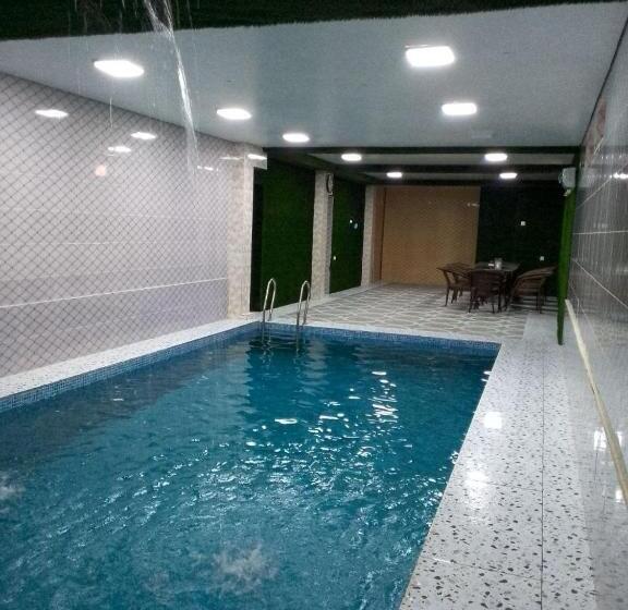 스탠다드 룸, Al Qal`a