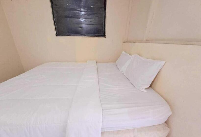 Номер Economy, Spot On 93840 Guest House Amanda Syariah
