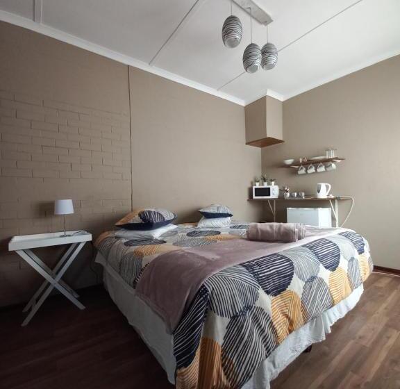Номер Economy, Courageous Self Catering Accommodation