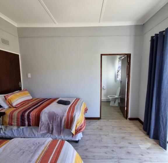Семейный Номер, Courageous Self Catering Accommodation