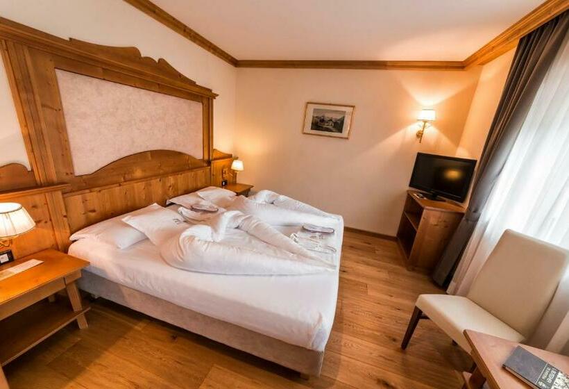 Superior Room, Alpin & Vital Hotel La Perla