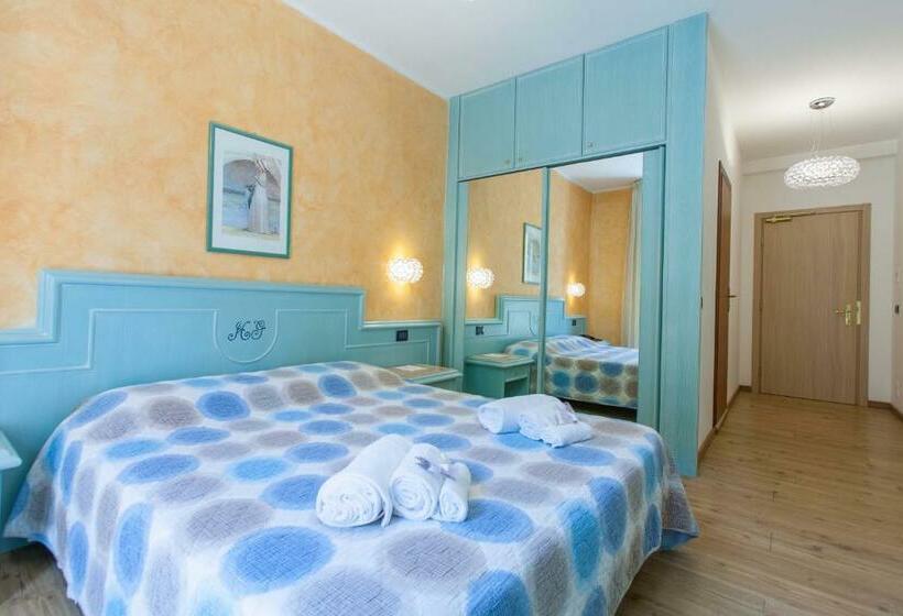 Номер Стандарт с доступом в Спа, Grand Hotel Gortani