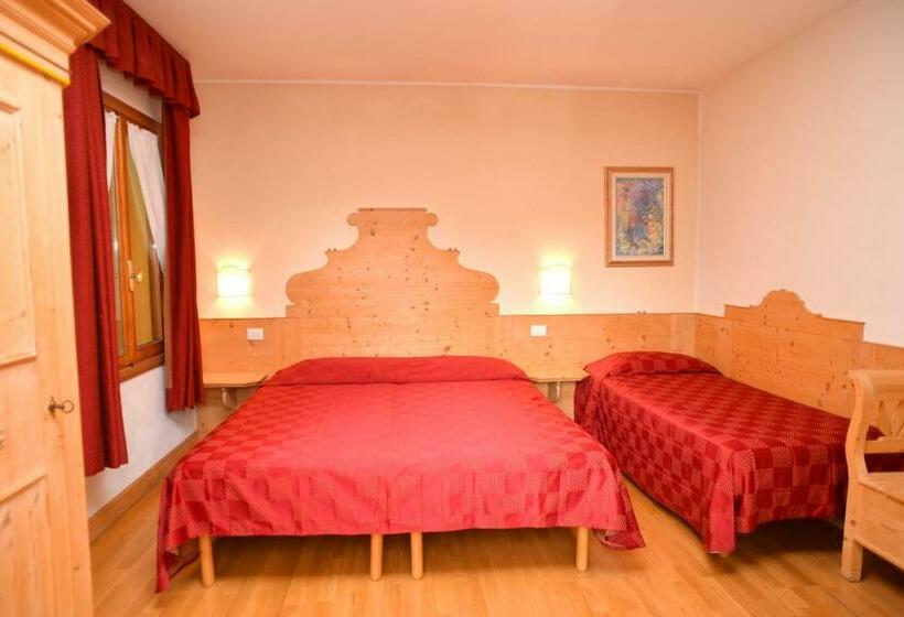 标准间带阳台, Albergo Da Gildo